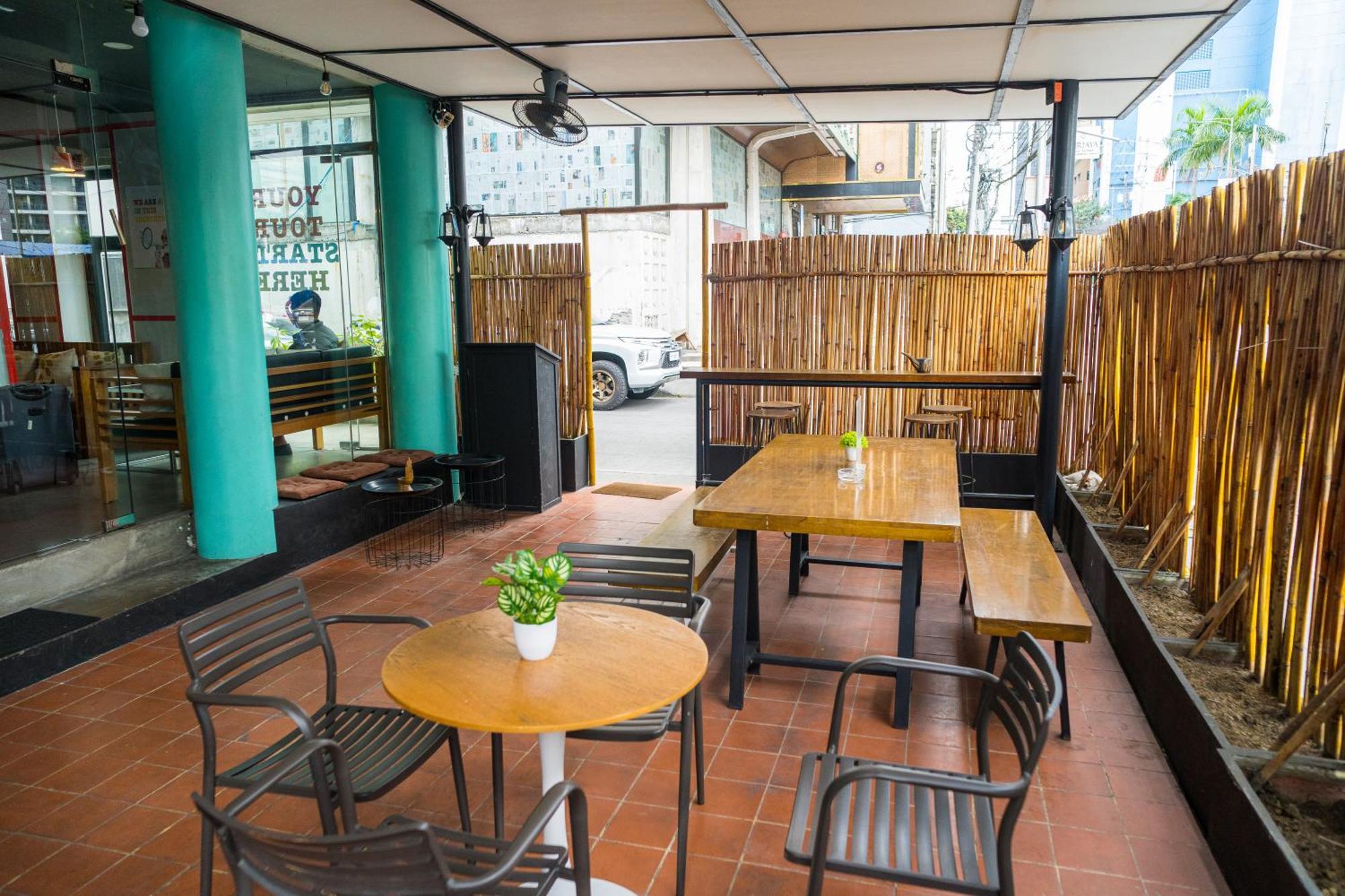 Abraham Manila - Located In Central Makati (Adults Only) Makati City Ngoại thất bức ảnh