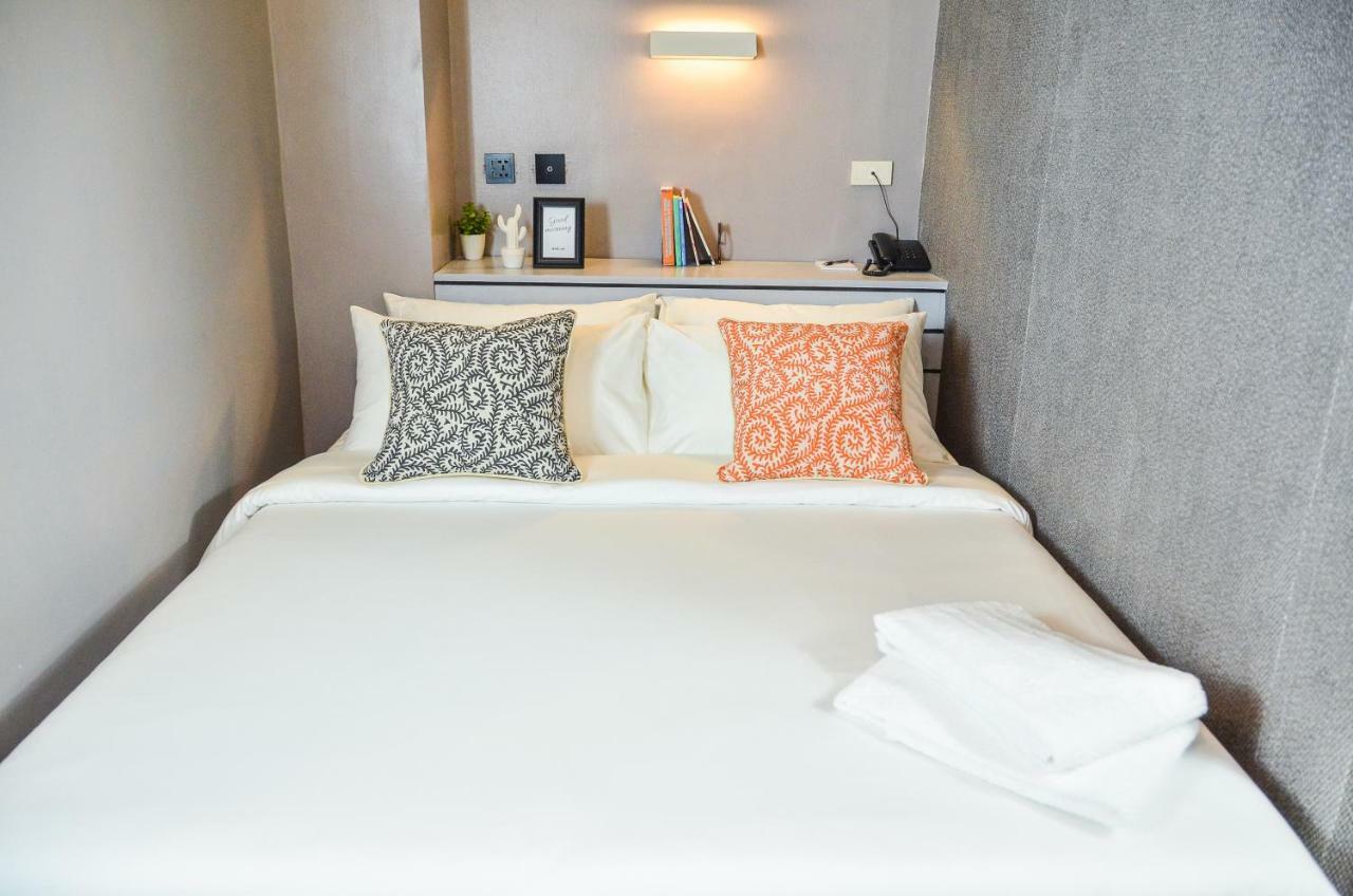 Abraham Manila - Located In Central Makati (Adults Only) Makati City Ngoại thất bức ảnh